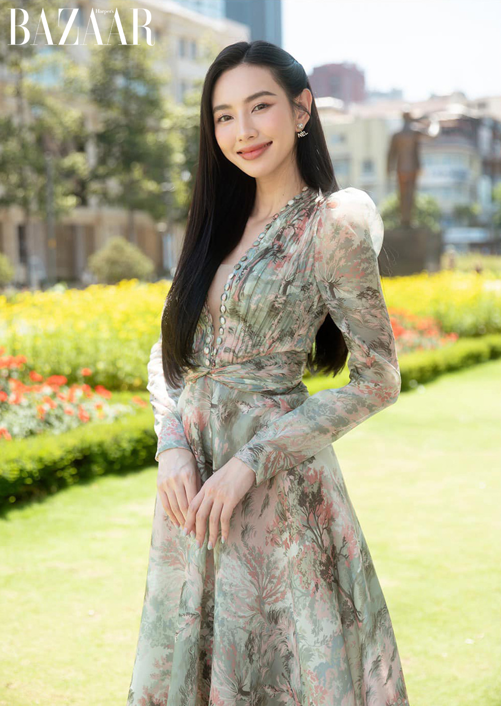 Thùy Tiên, Ngọc Trinh đọ sắc trong đầm best seller của Đỗ Long