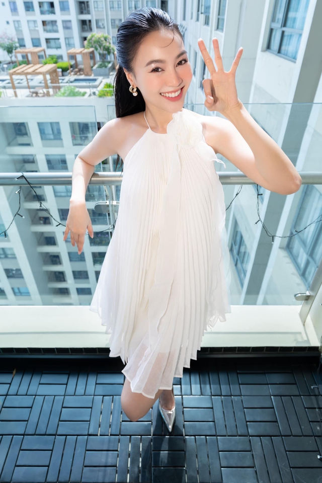 Nhóm nhạc nữ LUNAS hé lộ những nhan sắc đình đám