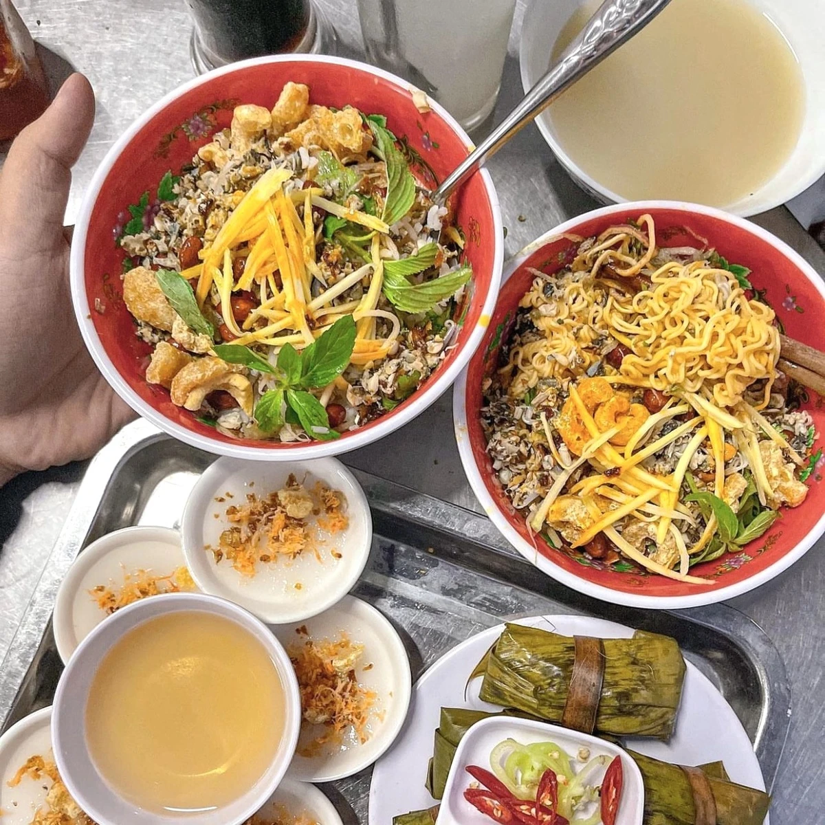 Tầm này đi Huế đẹp nhất năm