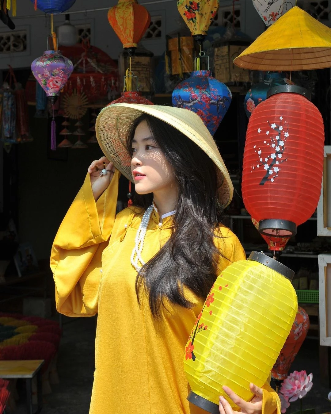 Tầm này đi Huế đẹp nhất năm
