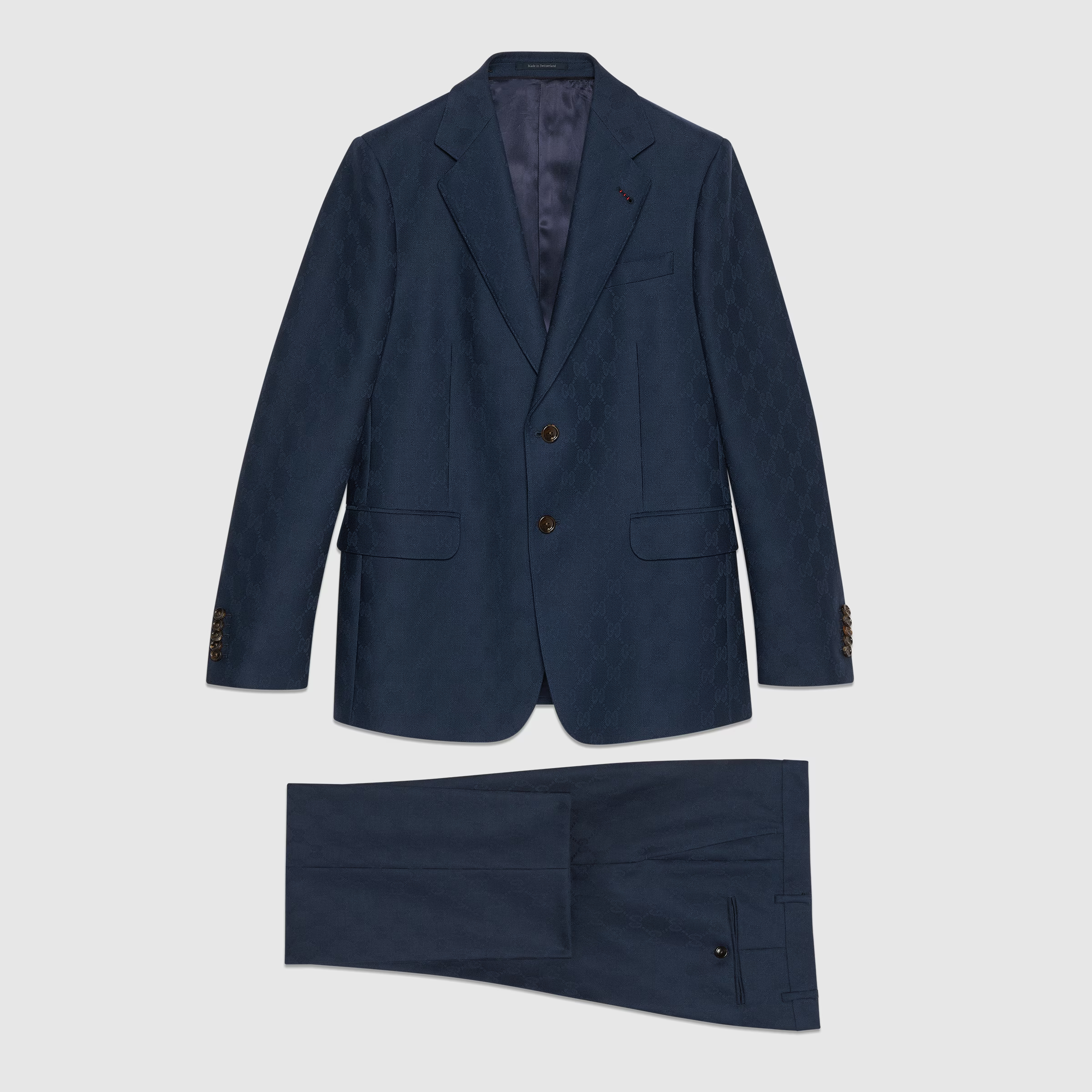 The Bruce Suit - Trang phục của tỉ phú playboy