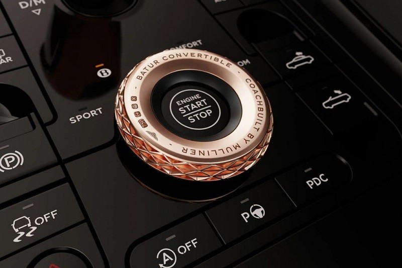 Bentley Batur Convertible bản giới hạn