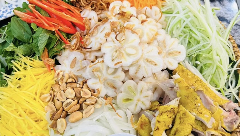 Gỏi gà măng cụt