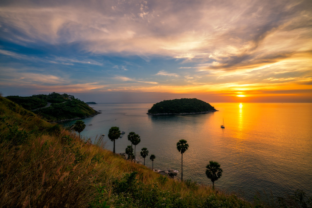 Mách bạn những địa điểm không nên bỏ lỡ khi tới Phuket - Thái Lan