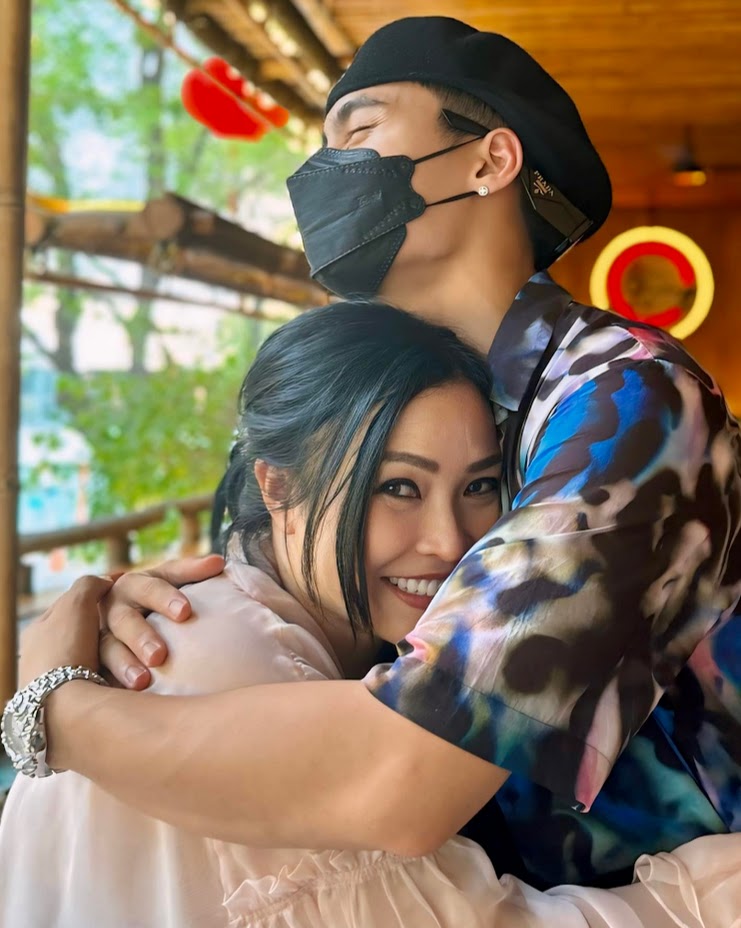 Ba thế hệ ca sĩ hội ngộ trong liveconcert của Phương Thanh
