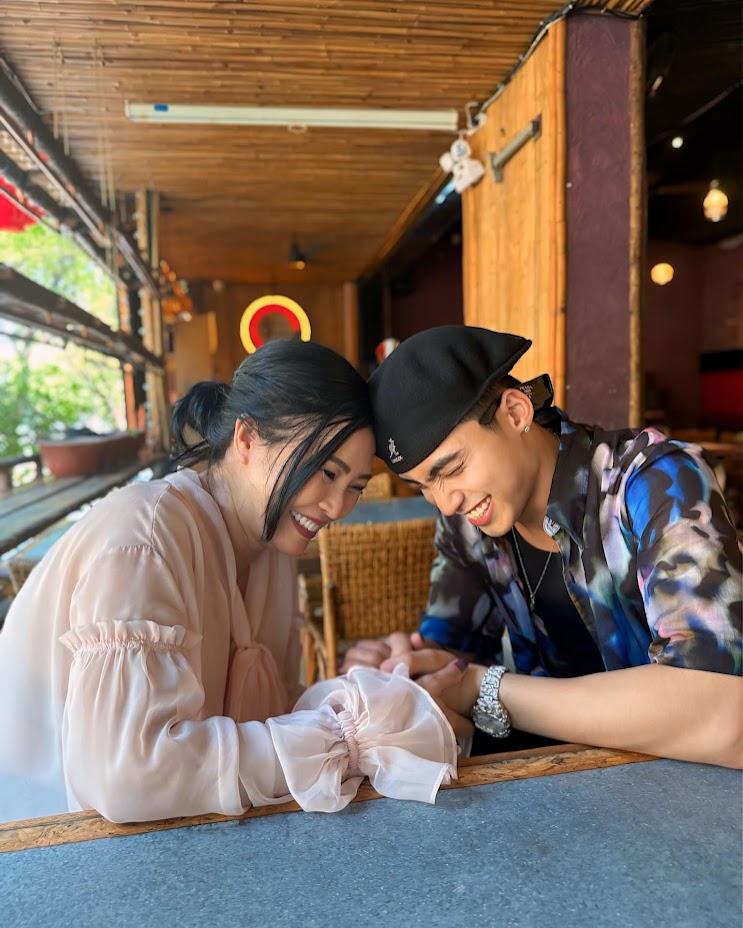 Ba thế hệ ca sĩ hội ngộ trong liveconcert của Phương Thanh