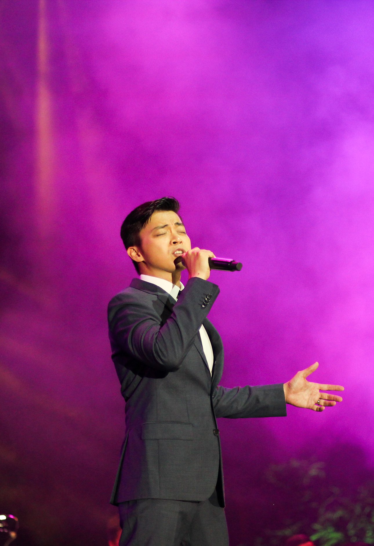 Ba thế hệ ca sĩ hội ngộ trong liveconcert của Phương Thanh