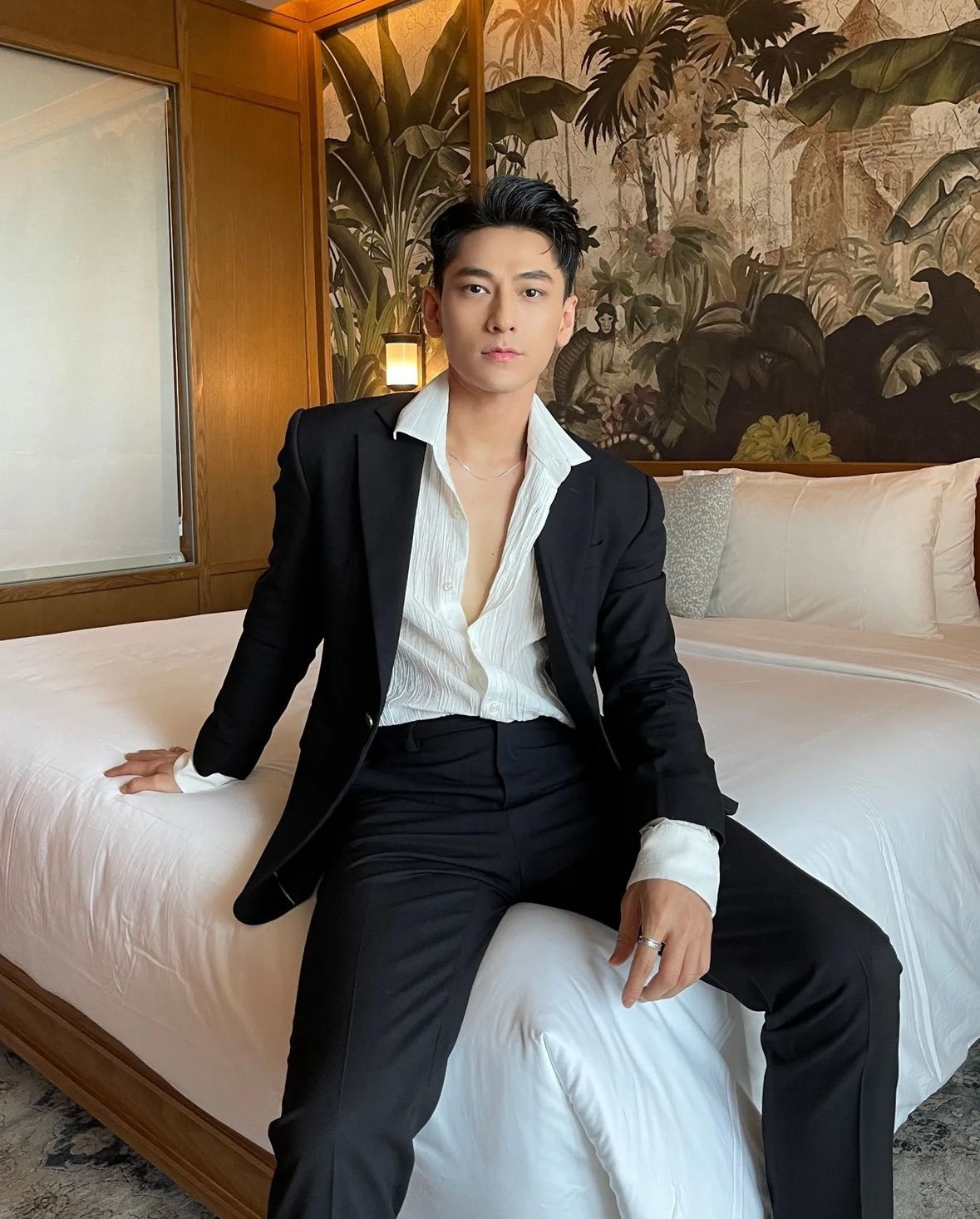 Isaac: ‘Tôi không ngại mắc lỗi tại Anh Trai Say Hi’
