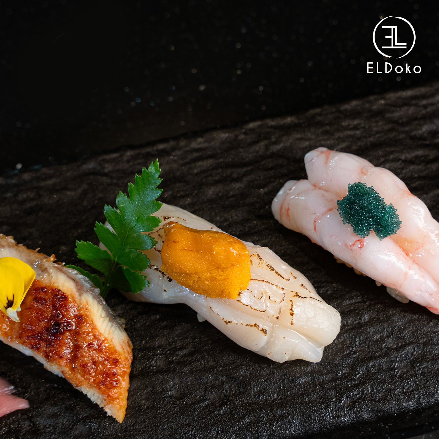 Trải nghiệm sự gần gũi của Teppanyaki và sự độc đáo của Omakase trong cùng một nhà hàng