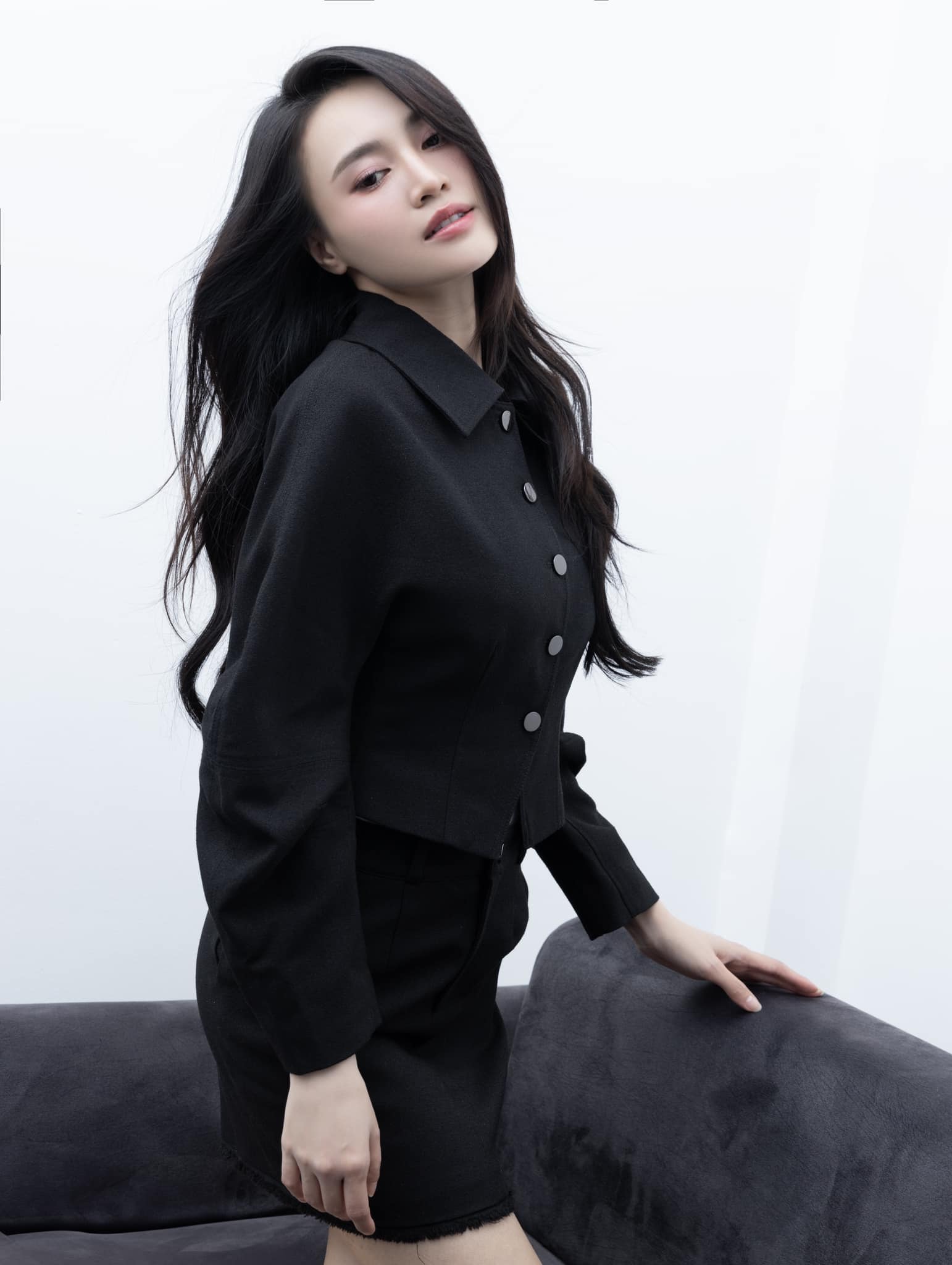 Lan Ngọc về nước
