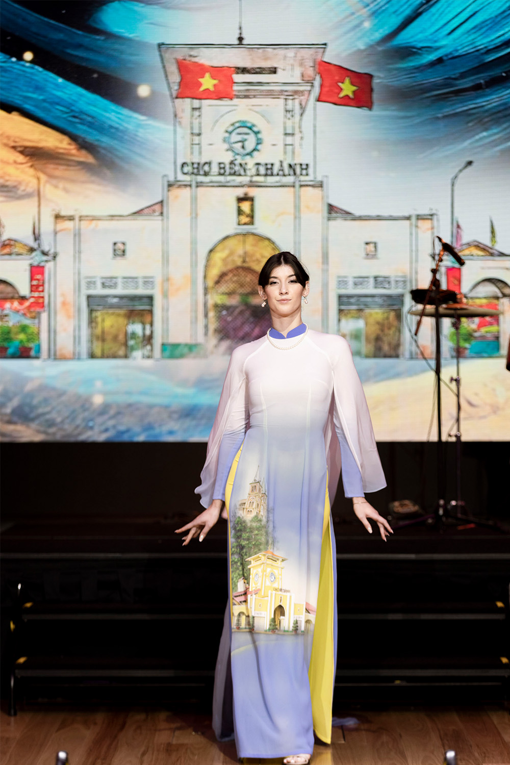 Áo dài lụa ombre