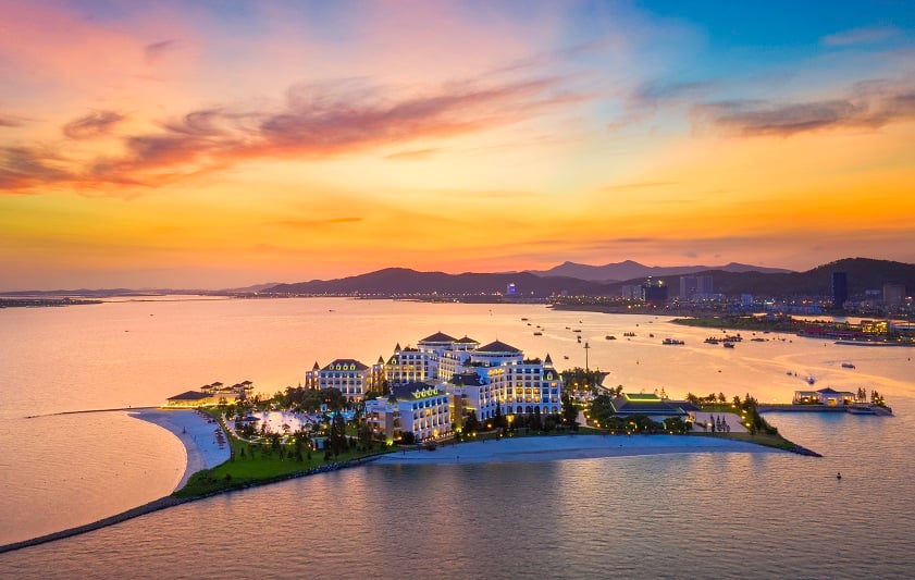 Tỷ phú Phạm Nhật Vượng lên kế hoạch cho Vinpearl IPO vào cuối năm 2024