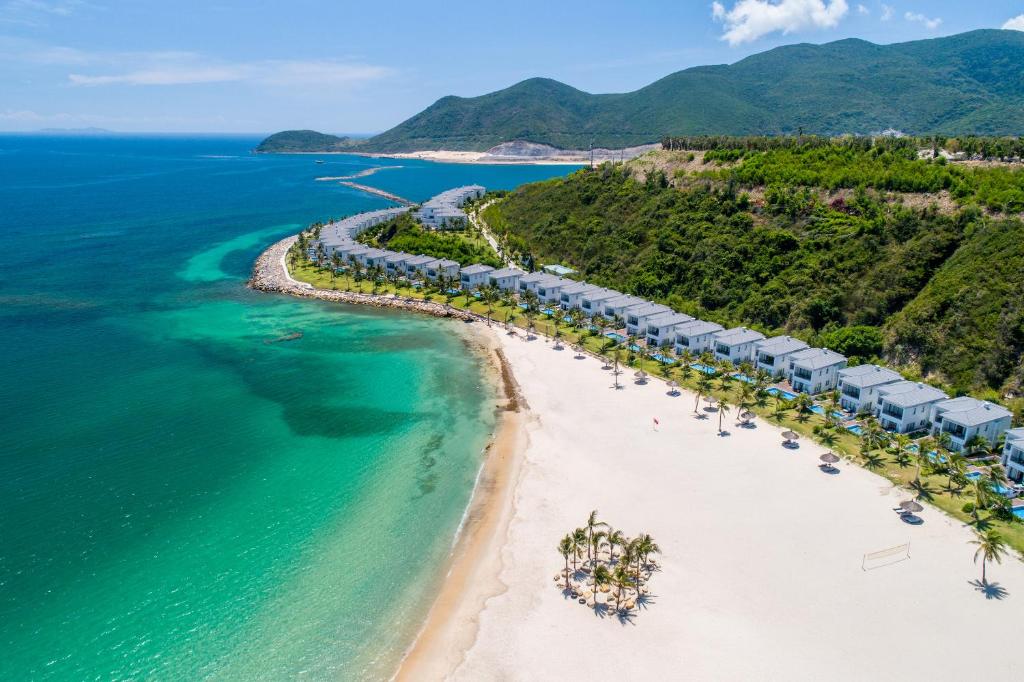 Tỷ phú Phạm Nhật Vượng lên kế hoạch cho Vinpearl IPO vào cuối năm 2024
