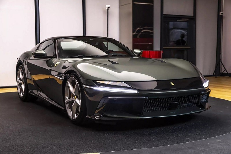 Ferrari 12Cilindri