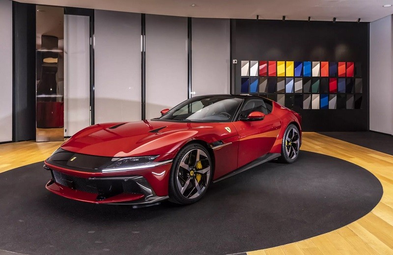 Ferrari 12Cilindri