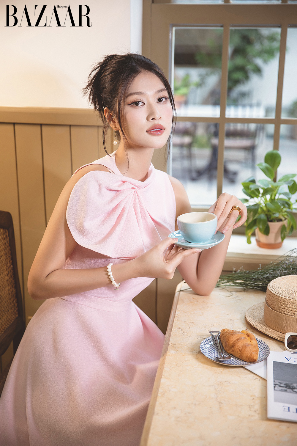 Hoa Hậu Đoàn Thiên Ân