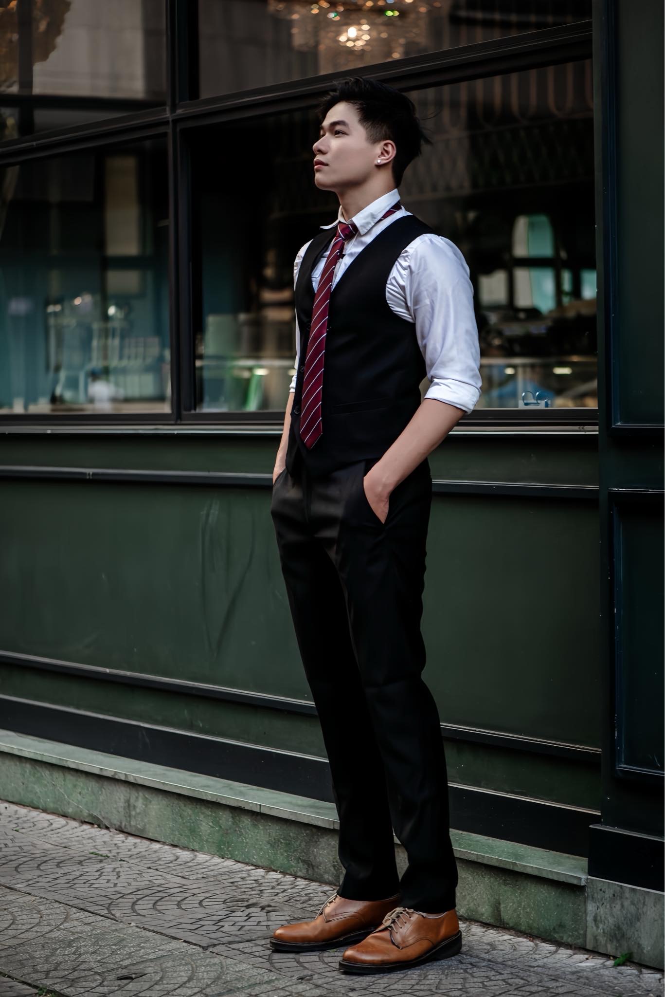 Kha Vũ, hot boy được Diệp Lâm Anh “cứu” là ai?