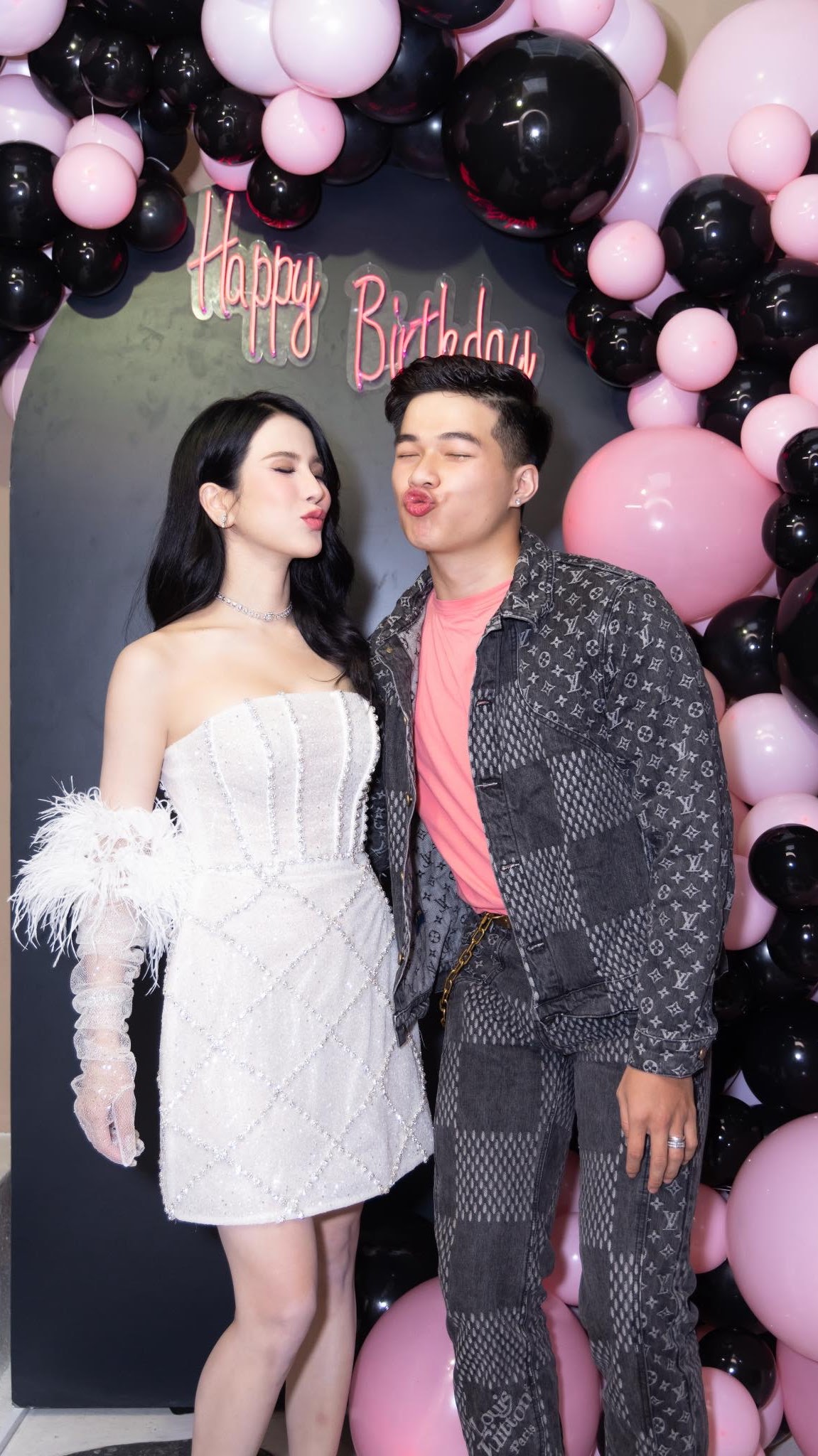 Kha Vũ, hot boy được Diệp Lâm Anh “cứu” là ai?