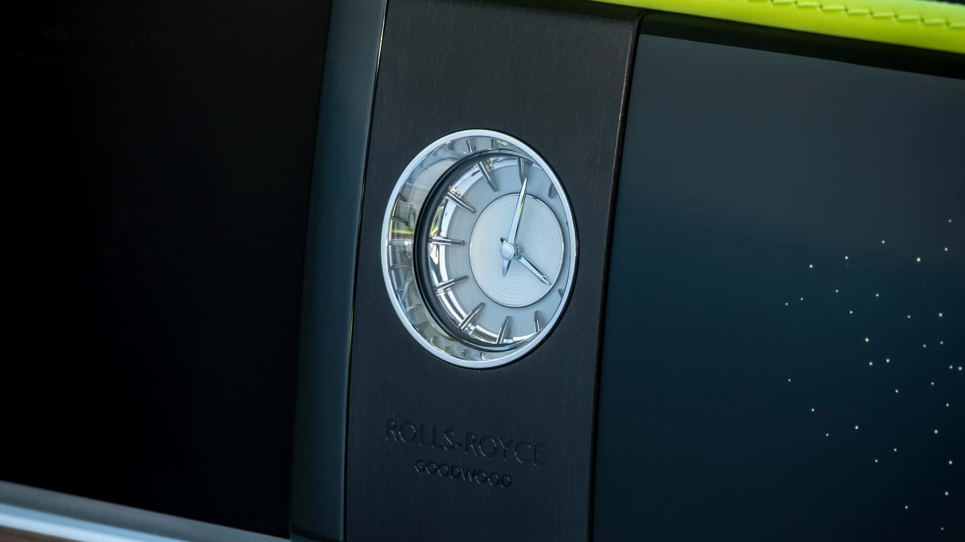 Rolls-Royce trình làng bộ sưu tập xe mới ngay trước triển lãm ô tô Bắc Kinh
