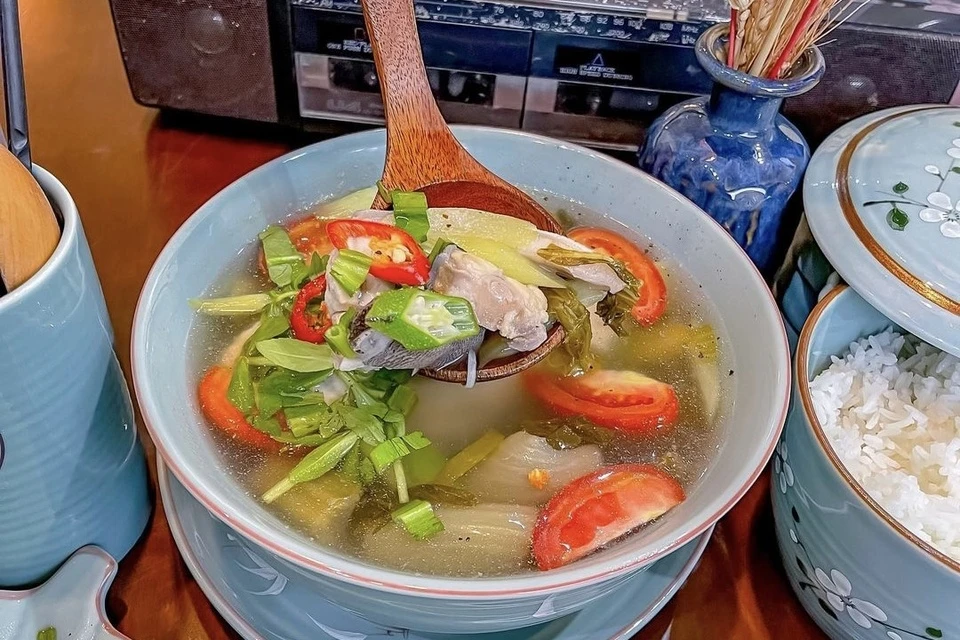 Món canh chua cá