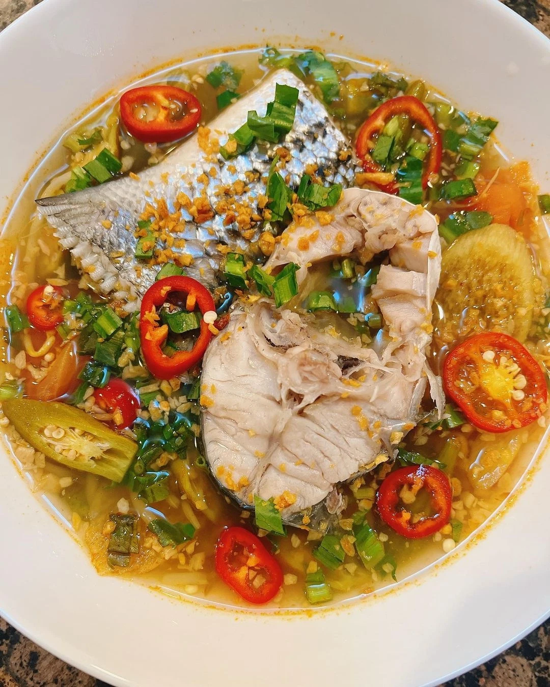 Món canh chua cá