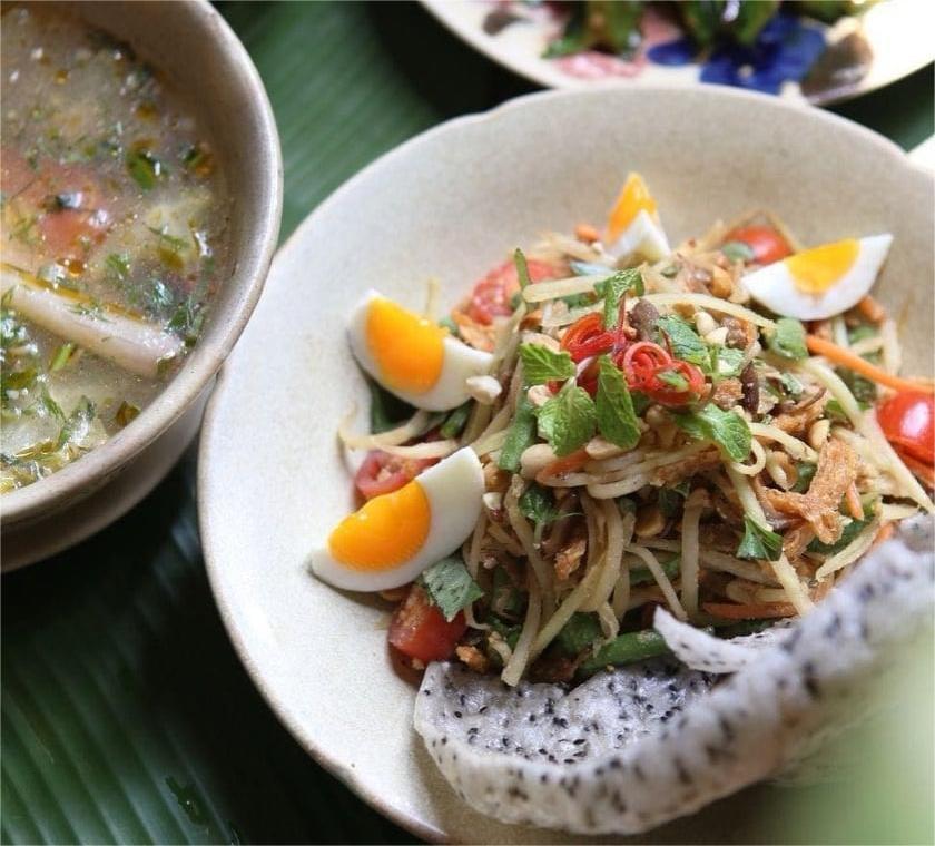 Nhà hàng chay Hum 