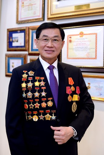 Đạo đức kinh doanh của doanh nhân Johnathan Hạnh Nguyễn