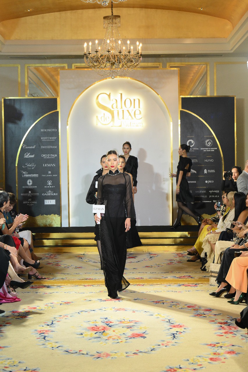 Salon Deluxe Vietnam 2024 - Tôn vinh vẻ đẹp ngọc trai, kim cương và phong cách sống