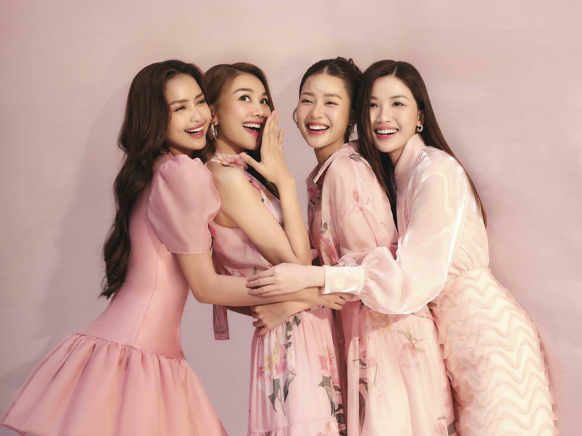 Ngắm trọn nhan sắc "tứ đại mỹ nhân" Elise