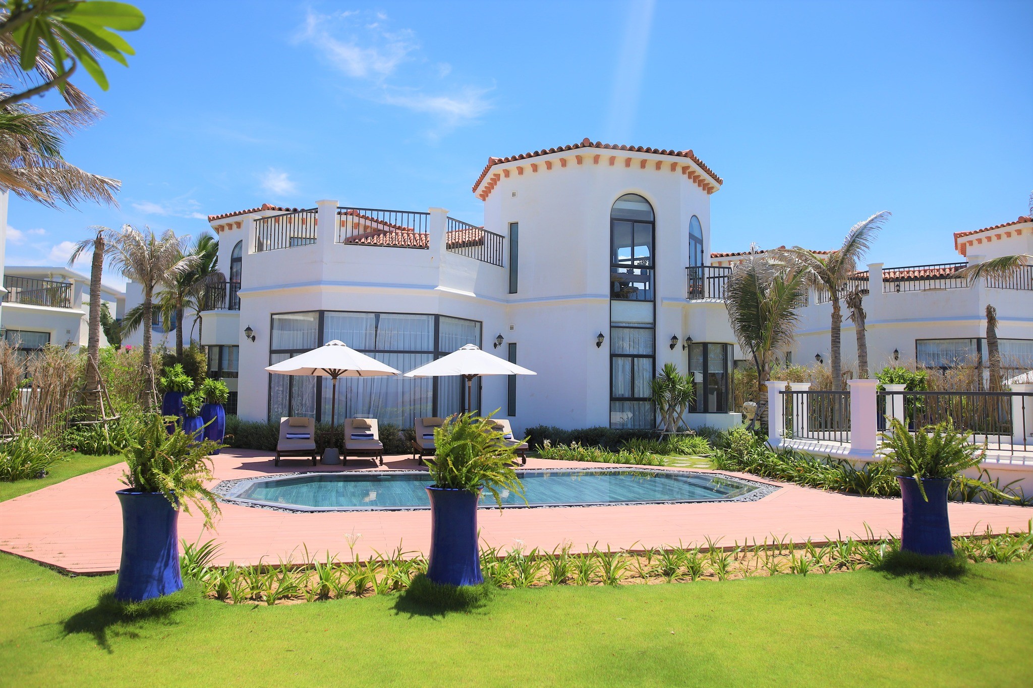 Resort phong cách Địa Trung Hải
