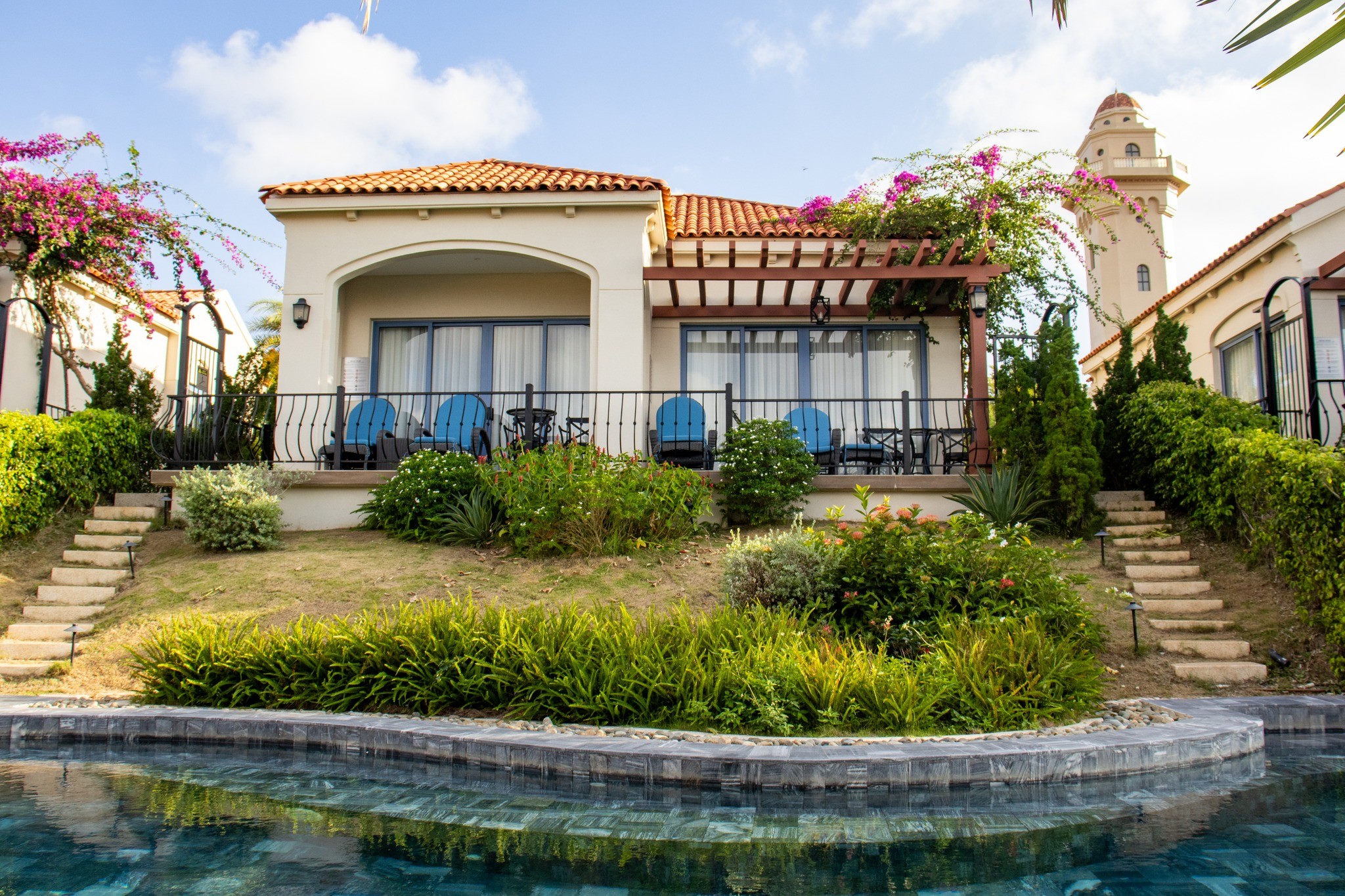 Resort phong cách Địa Trung Hải