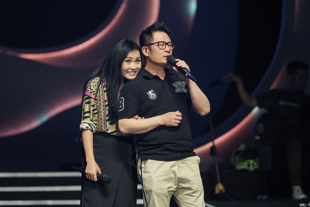 Những khoảnh khắc hậu trường buổi tổng duyệt live concert Đóa Hồng Gai