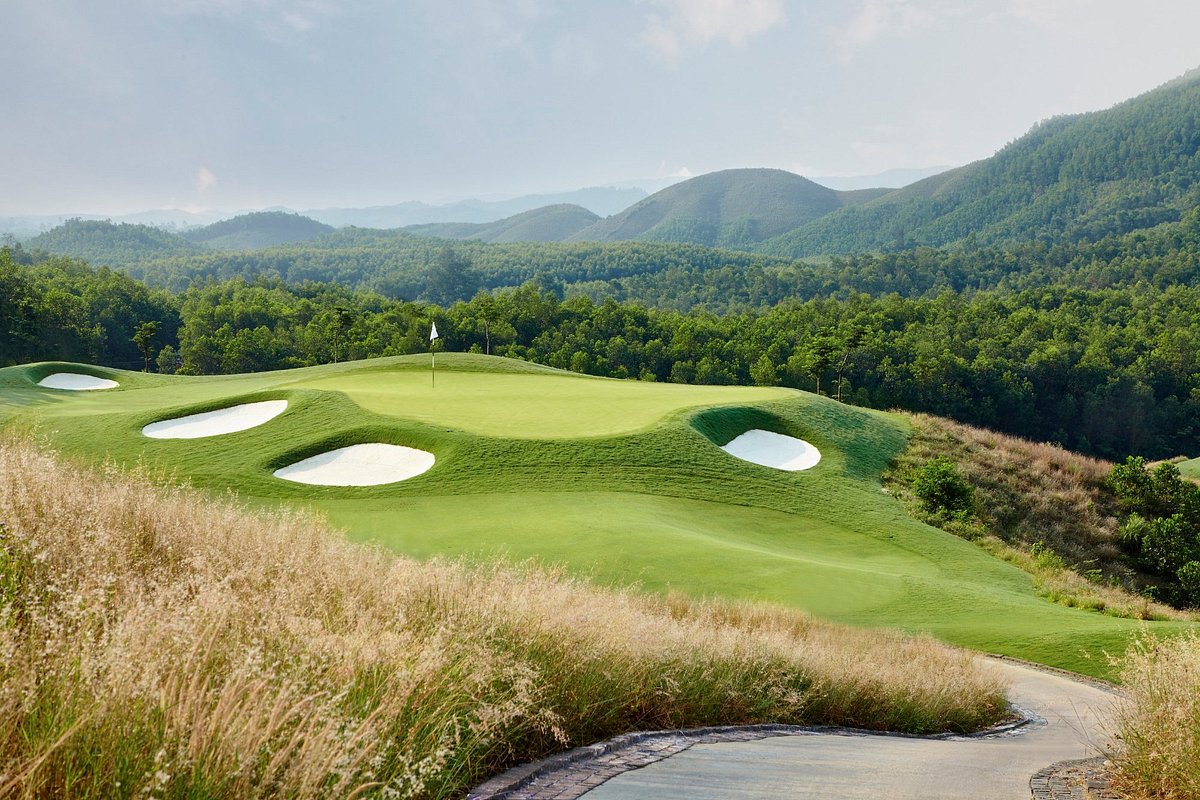 Miền Trung & cuộc đua của những sân golf đẳng cấp