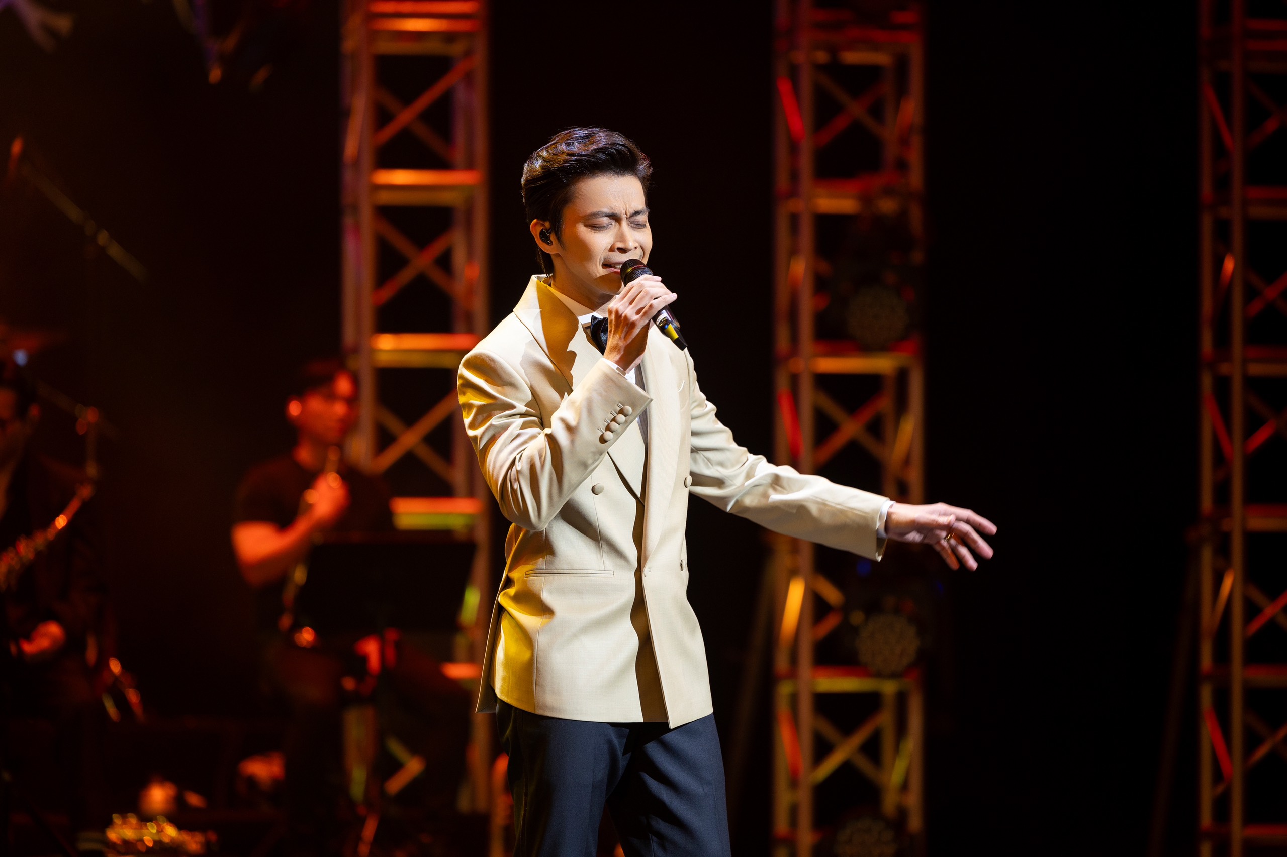 Live concert Đóa hồng gai