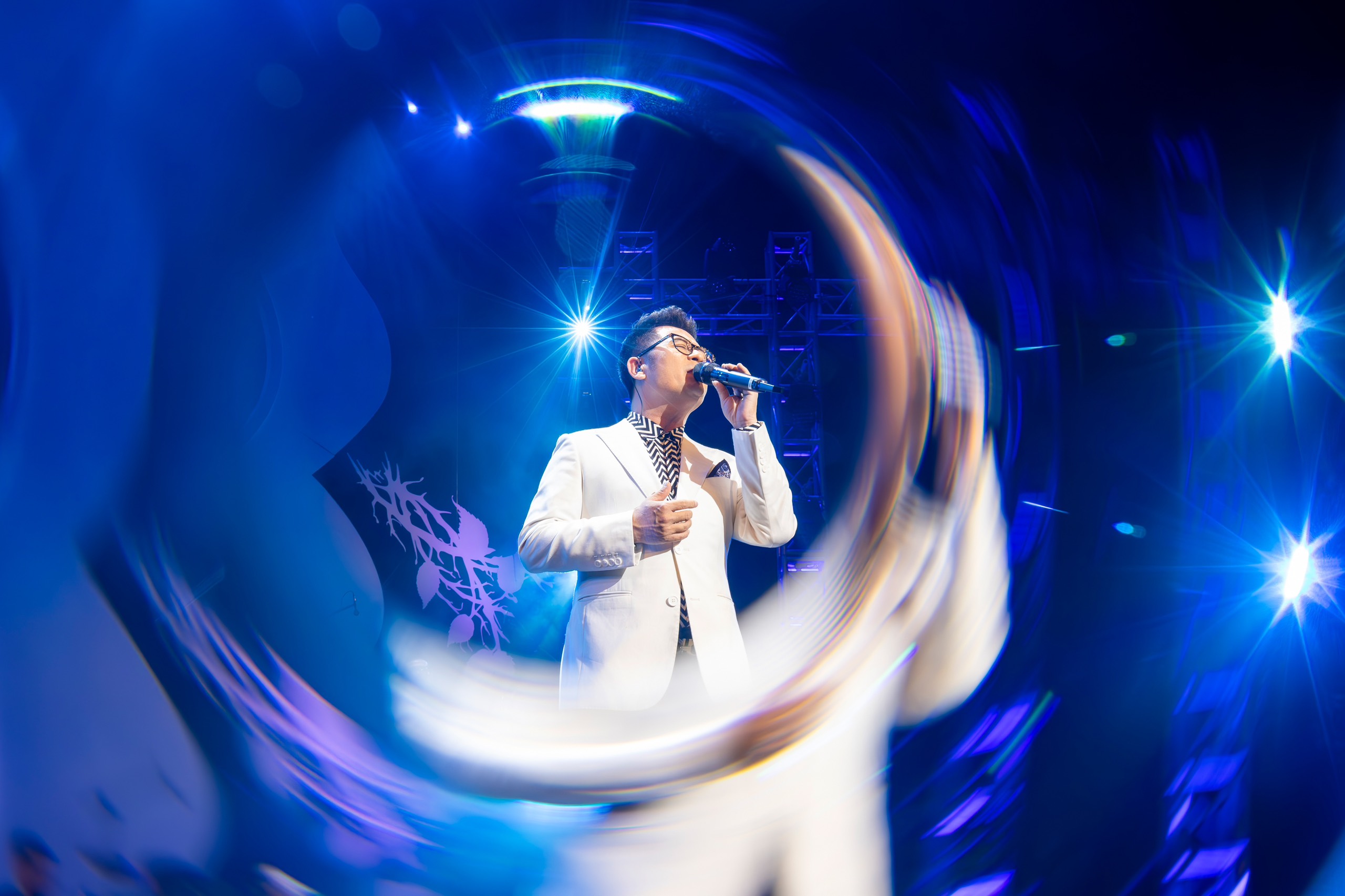 Live concert Đóa hồng gai