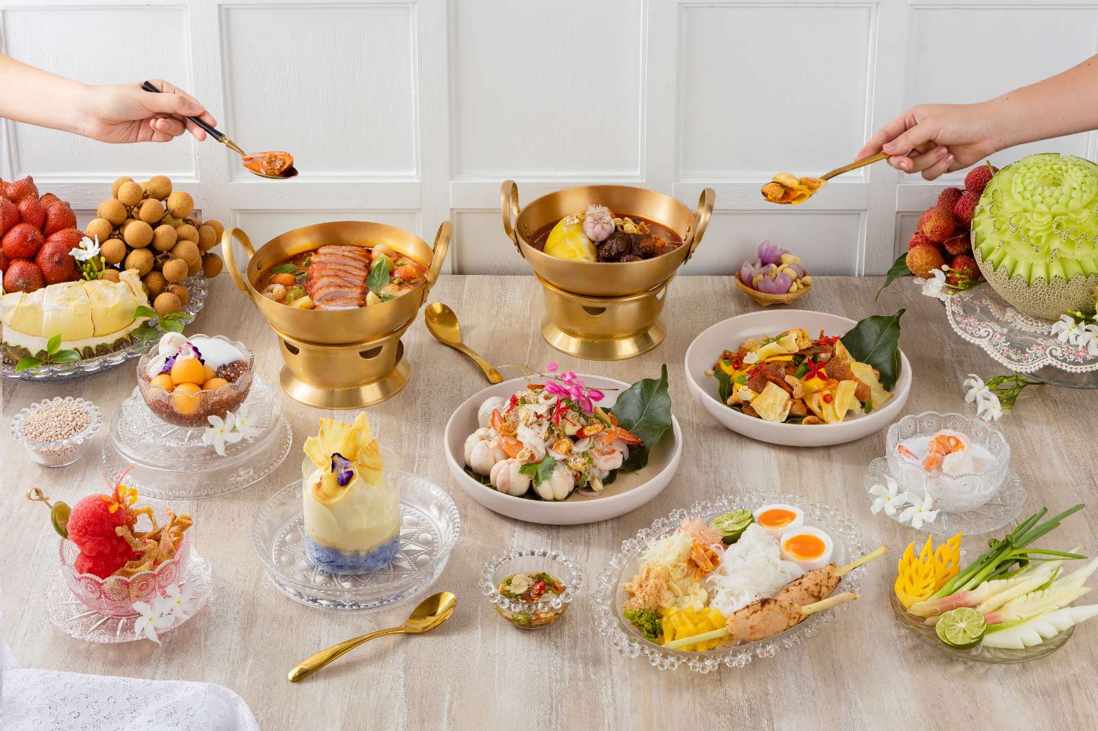 Ghé Bangkok thưởng thức bản giao hưởng mỹ vị nhiệt đới tại The Siam Tea Room
