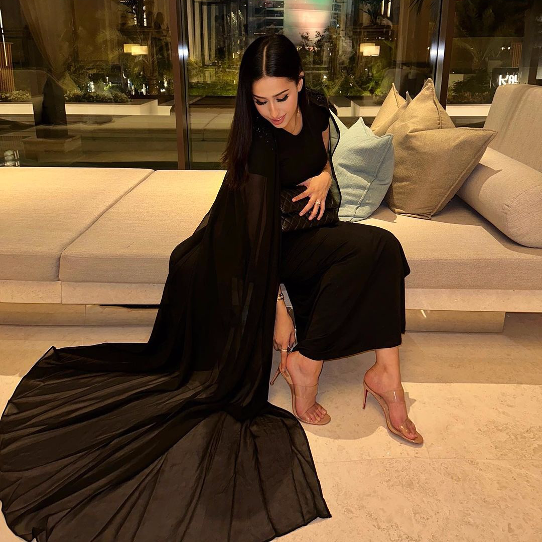Vợ triệu phú Dubai bị "ném đá" vì khoe giàu, tiêu hơn 2,5 triệu USD/tuần