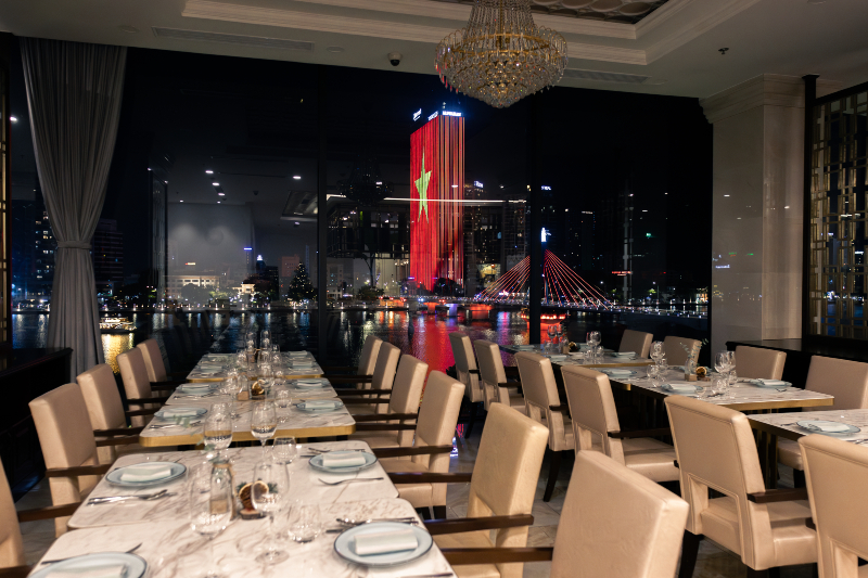 Meliá Vinpearl Đà Nẵng Riverfront