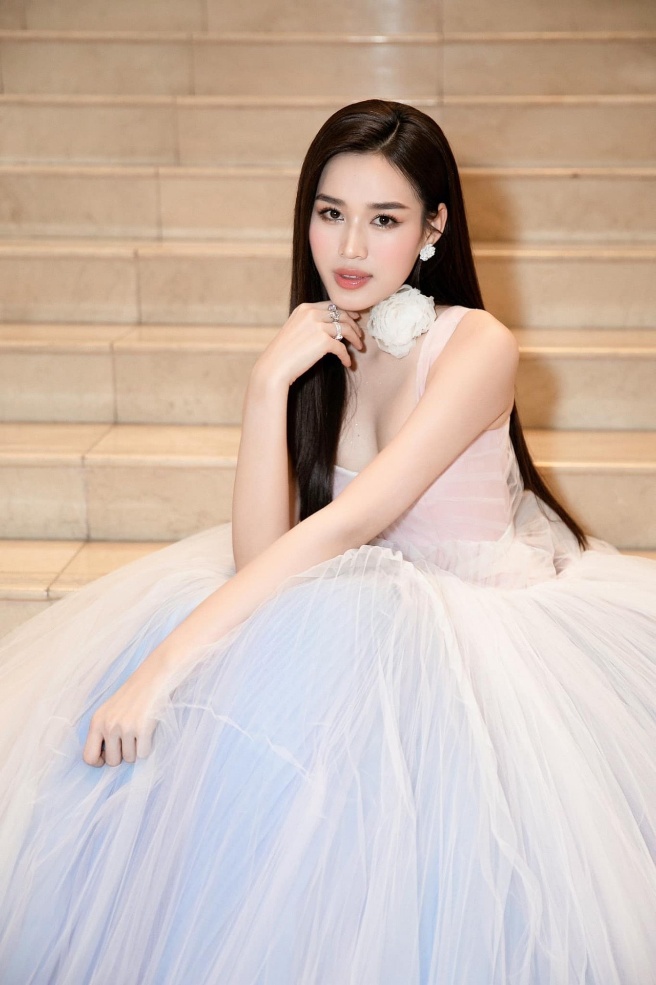 Hoa hậu Đỗ Thị Hà