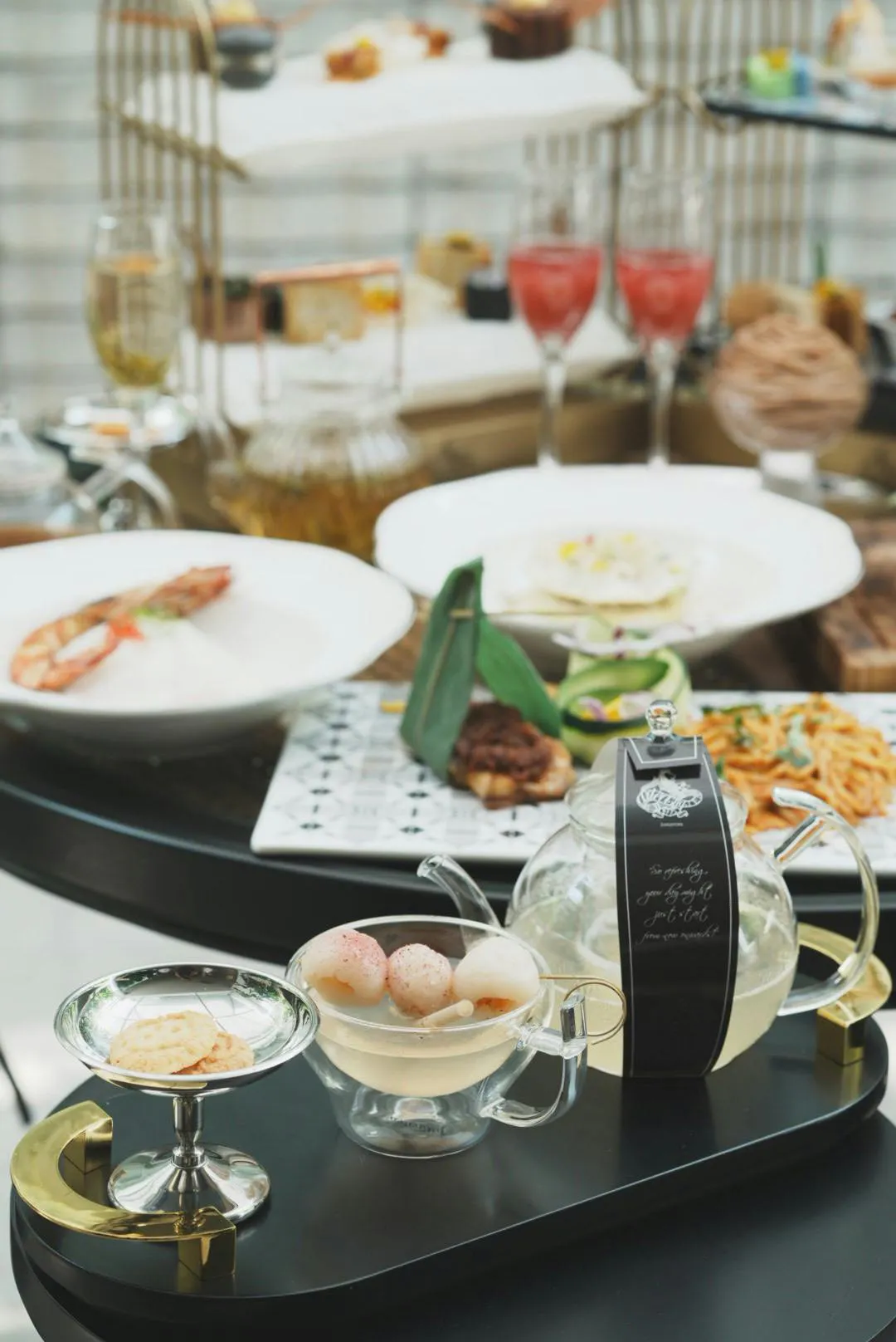 Arteastiq mang nghệ thuật thưởng trà thủ công tinh tế từ Singapore đến Việt Nam