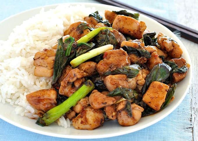 4 điểm "chí mạng" trong bữa ăn đang dần ăn mòn tuổi thọ