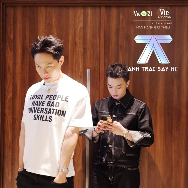 Dàn Anh Trai Say Hi cực ngầu ở hậu trường MV