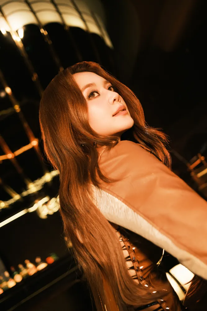 Thiều Bảo Trang comeback cùng 4 nghệ sĩ Vpop