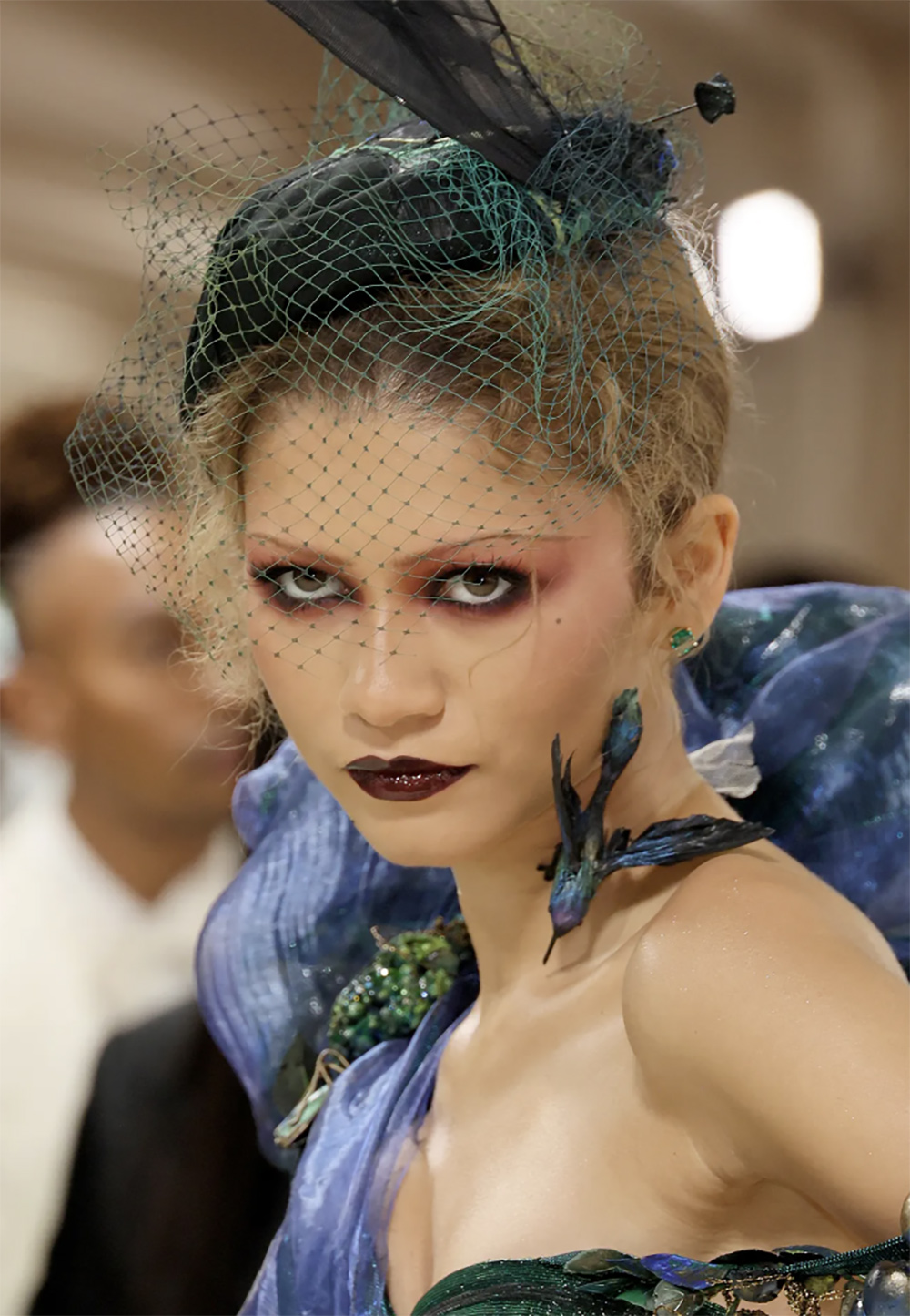 Phong cách trang điểm Goth chiếm lĩnh thảm xanh Met Gala 2024