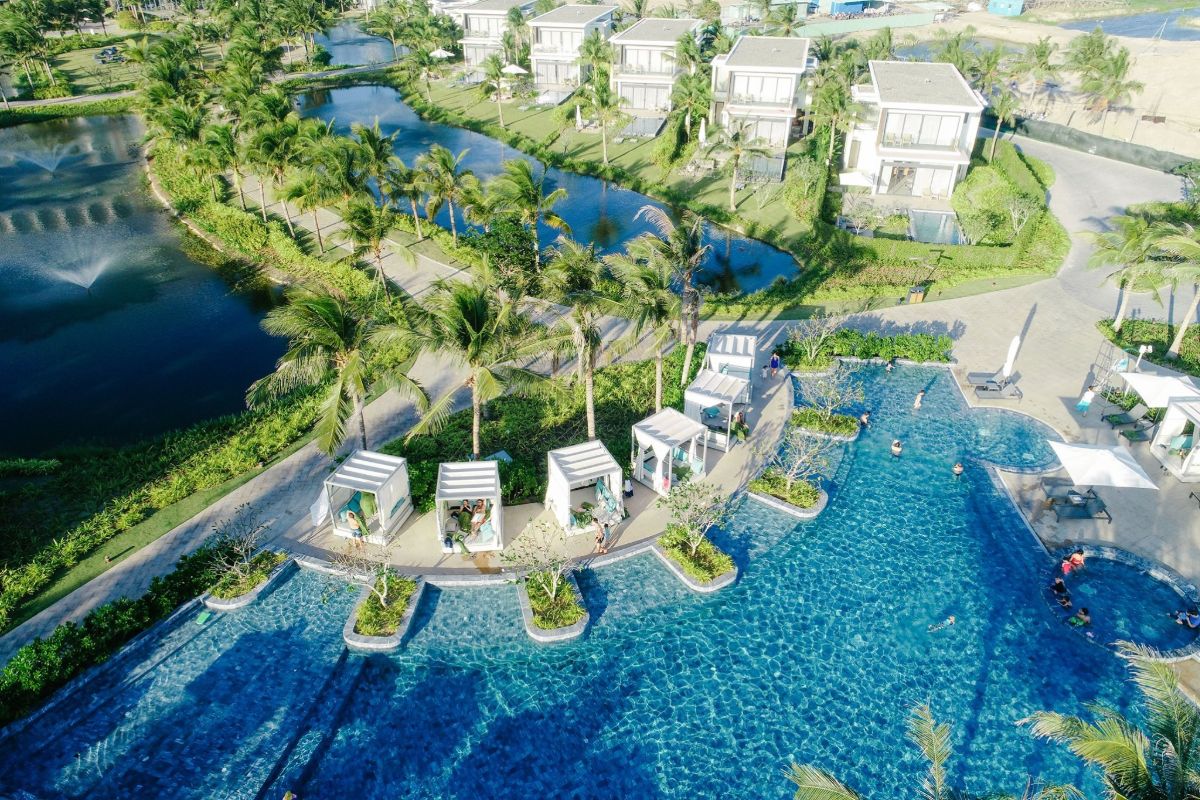 Tạm xa phố thị để lắng đọng bình yên tại Meliá Ho Tram Beach Resort