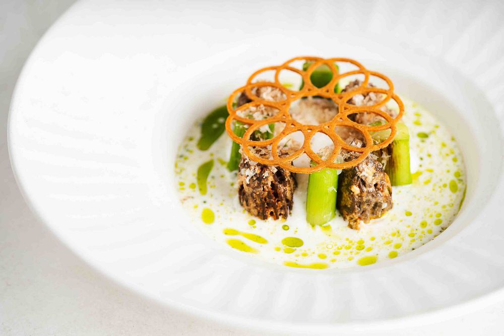 "Cầm vàng đừng để vàng rơi" - Vì sao các nhà hàng bị tước sao Michelin
