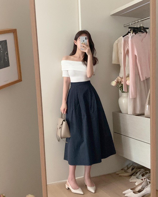 5 mẫu chân váy công sở đẹp thanh lịch dành cho quý cô trên 40 tuổi