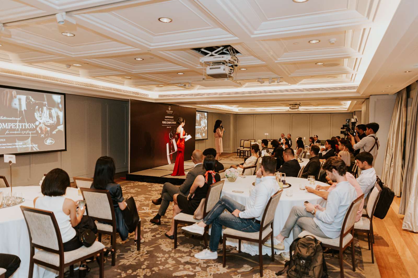 Ambassadeur du Monde du Vin: Cuộc thi rượu vang quốc tế đầu tiên tại Việt Nam