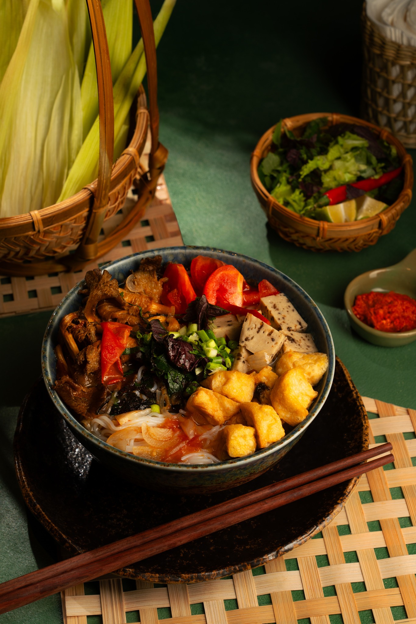 Dāna Vegan House – Hơn cả một nhà hàng chay