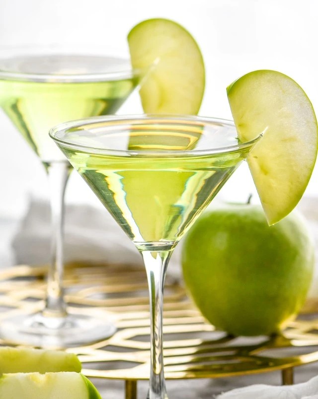 Cocktail hoa quả - Món đồ uống cho tín đồ yêu da, thích giữ dáng
